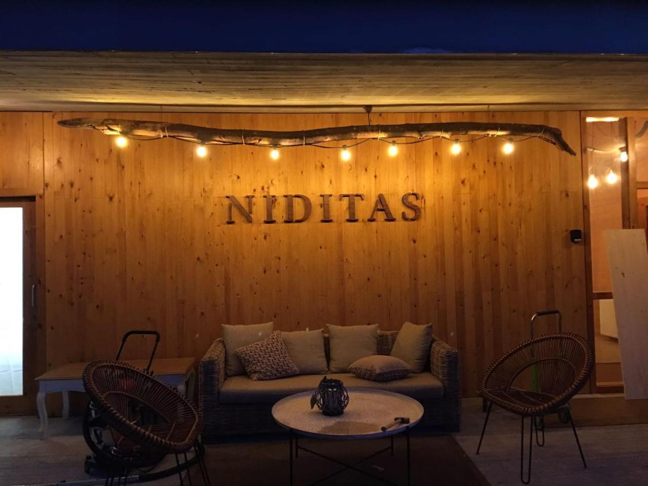 Suites Niditas Yuso Exterior photo